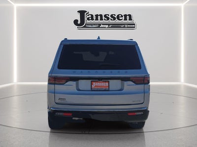 2022 Jeep Wagoneer Series III