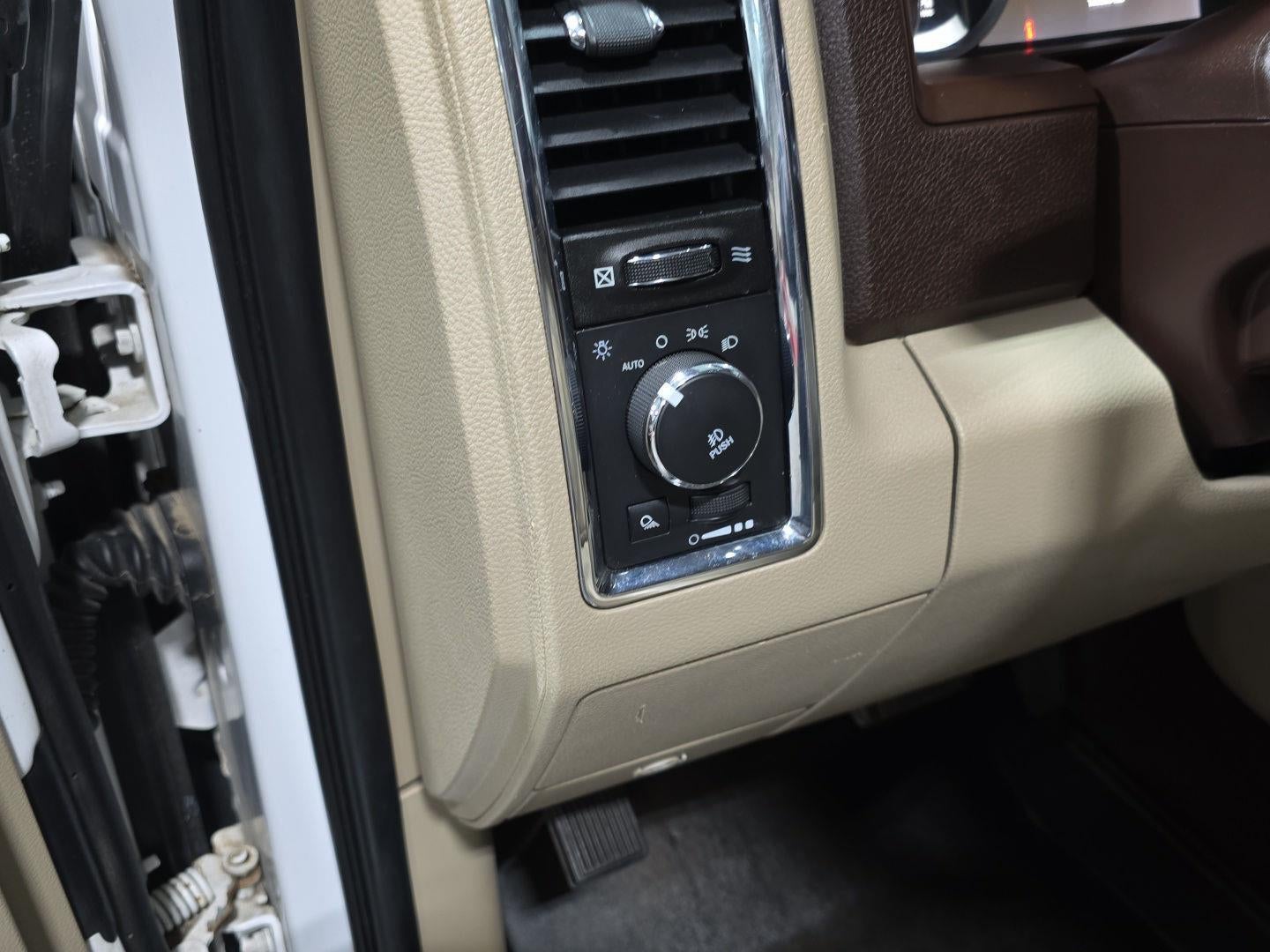 2014 RAM 1500 Laramie