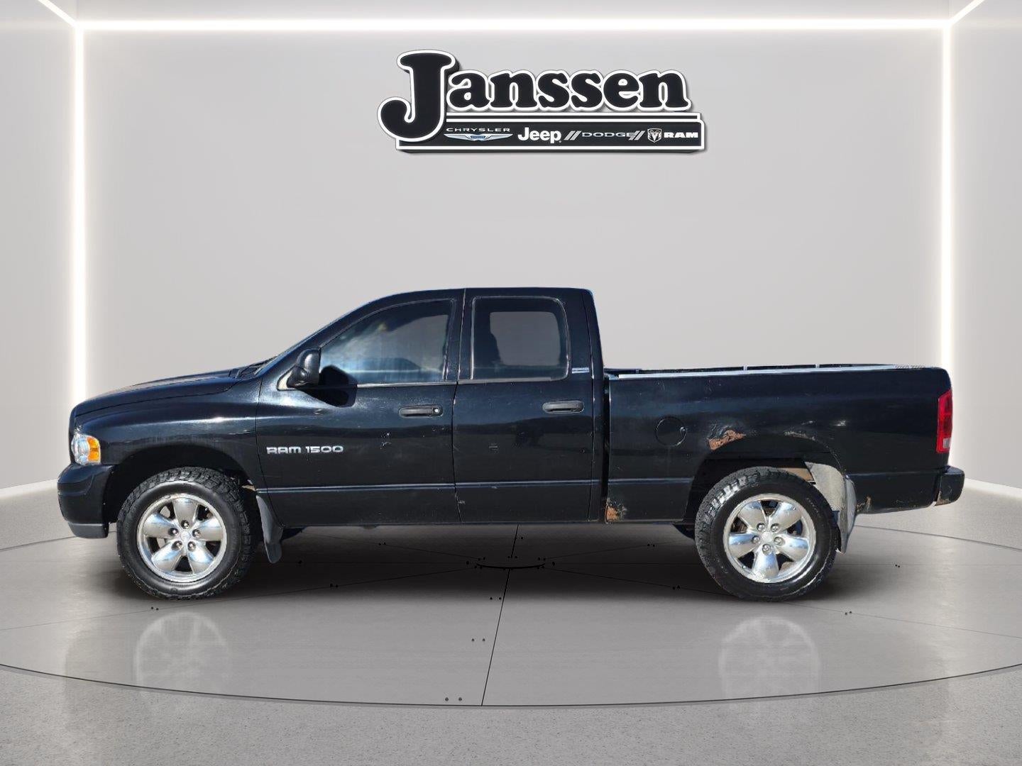Used 2002 Dodge Ram 1500 Pickup SLT with VIN 1D7HU18N02J194058 for sale in North Platte, NE