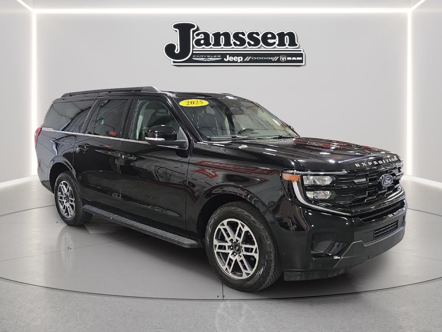 2025 Ford Expedition Max Active