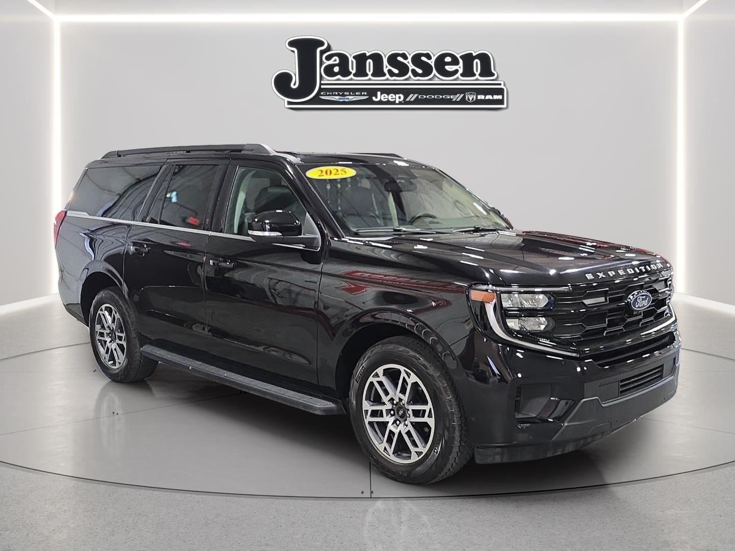 2025 Ford Expedition Max Active