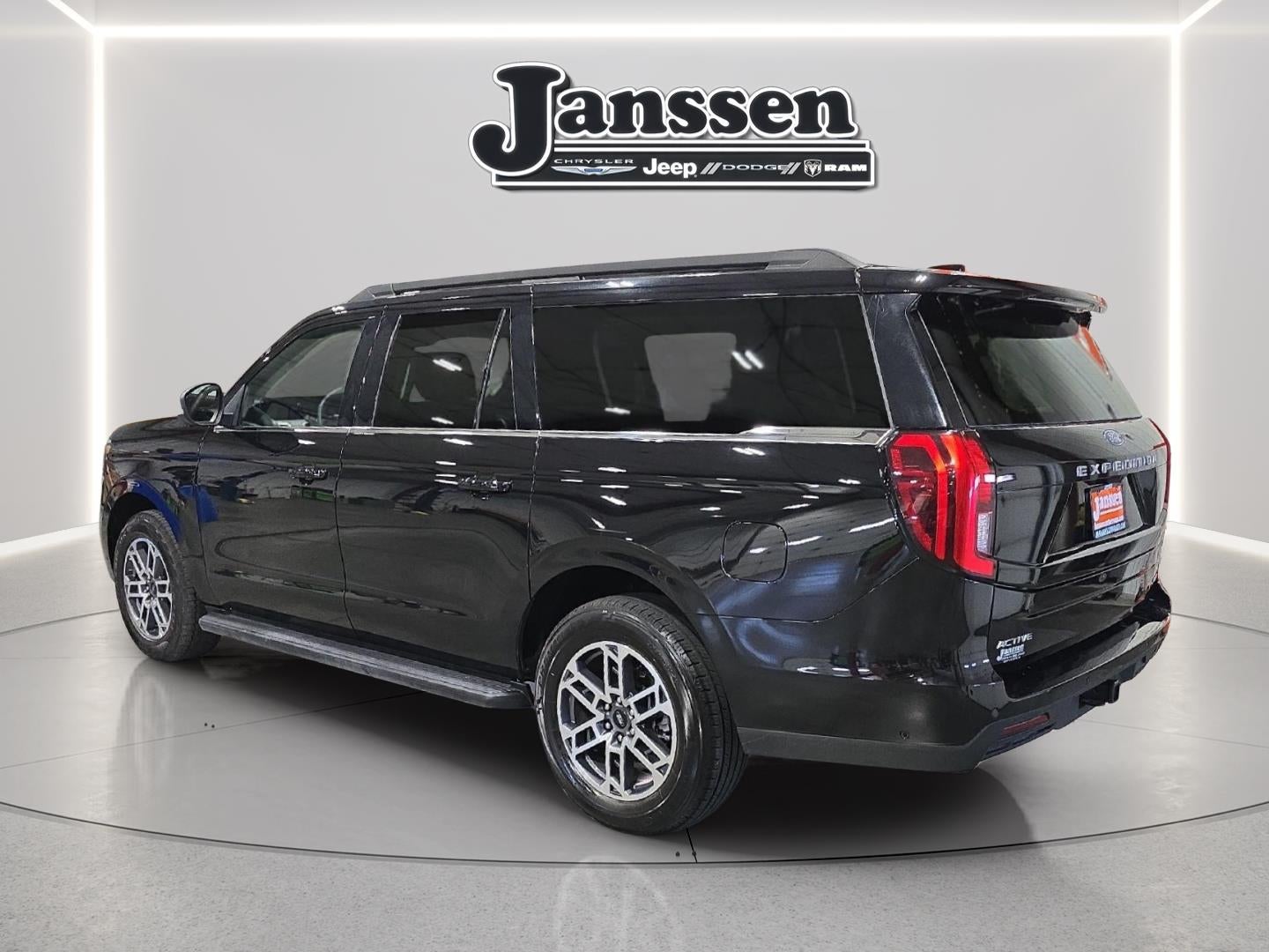 2025 Ford Expedition Max Active