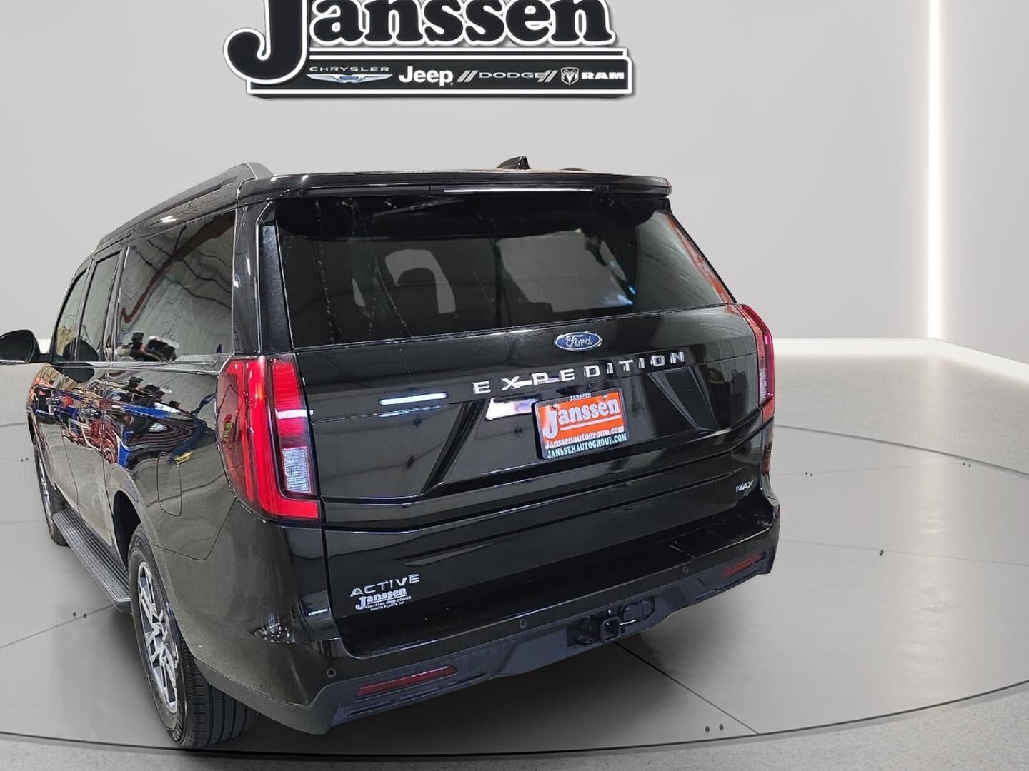 2025 Ford Expedition Max Active