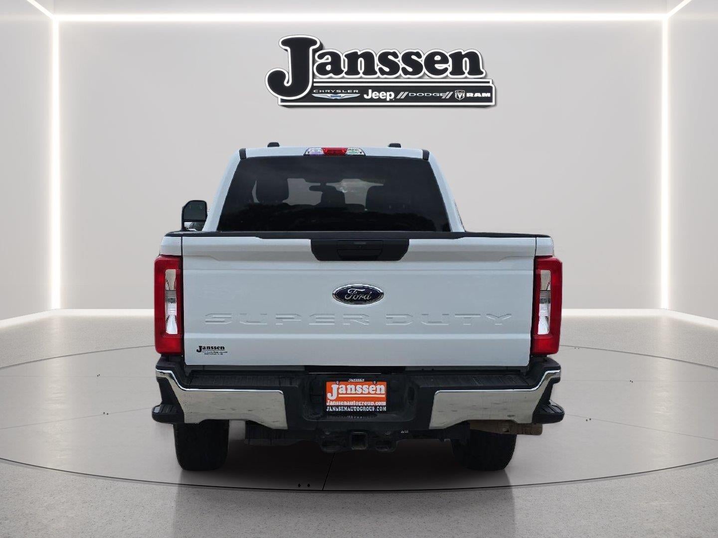 2025 Ford Super Duty F-250 SRW XLT