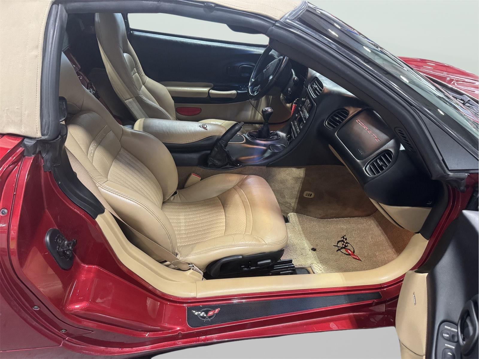 2000 Chevrolet Corvette Base