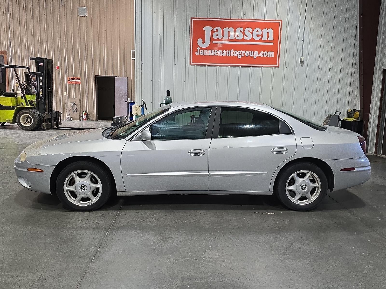 2001 Oldsmobile Aurora 4.0