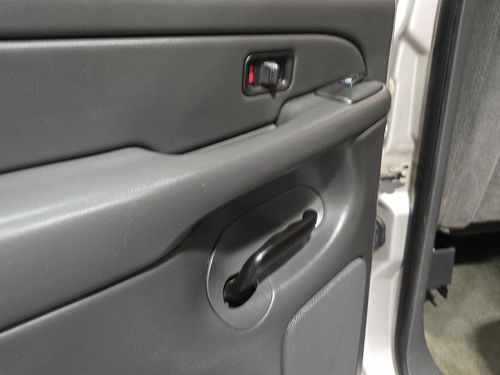 2005 Chevrolet Silverado 2500HD LS