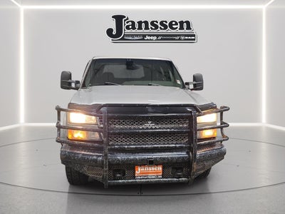 2005 Chevrolet Silverado 2500HD LS