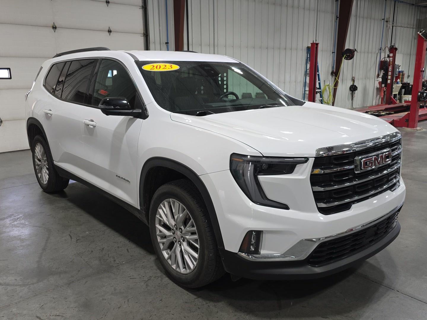 2024 GMC Acadia AWD Elevation