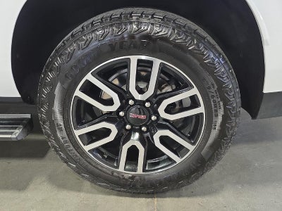 2024 GMC Yukon XL AT4