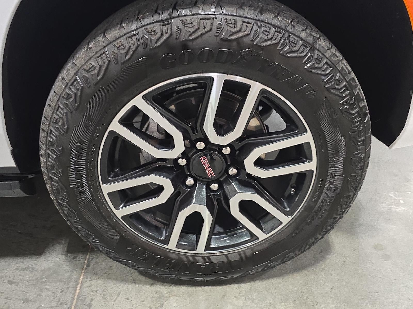 2024 GMC Yukon XL AT4