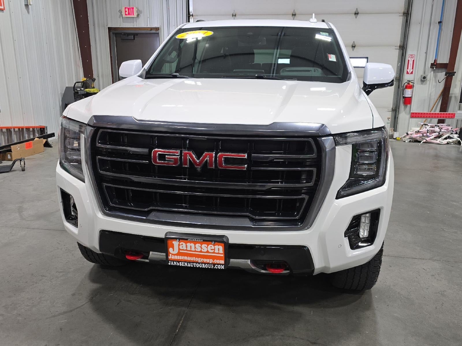 2024 GMC Yukon XL AT4