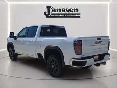 2025 GMC Sierra 2500HD AT4