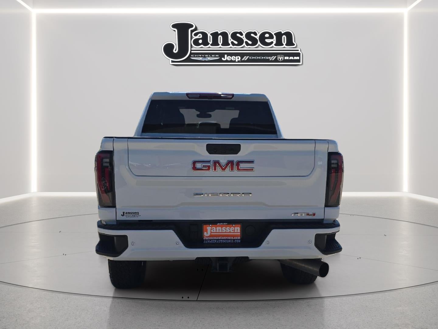 2025 GMC Sierra 2500HD AT4