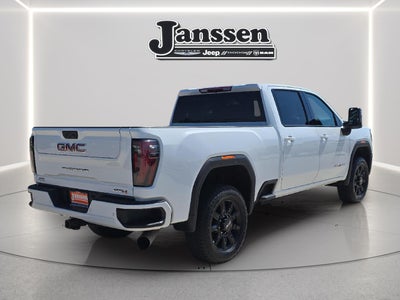 2025 GMC Sierra 2500HD AT4