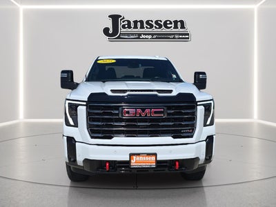 2025 GMC Sierra 2500HD AT4