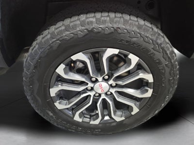 2024 GMC Canyon 4WD Denali