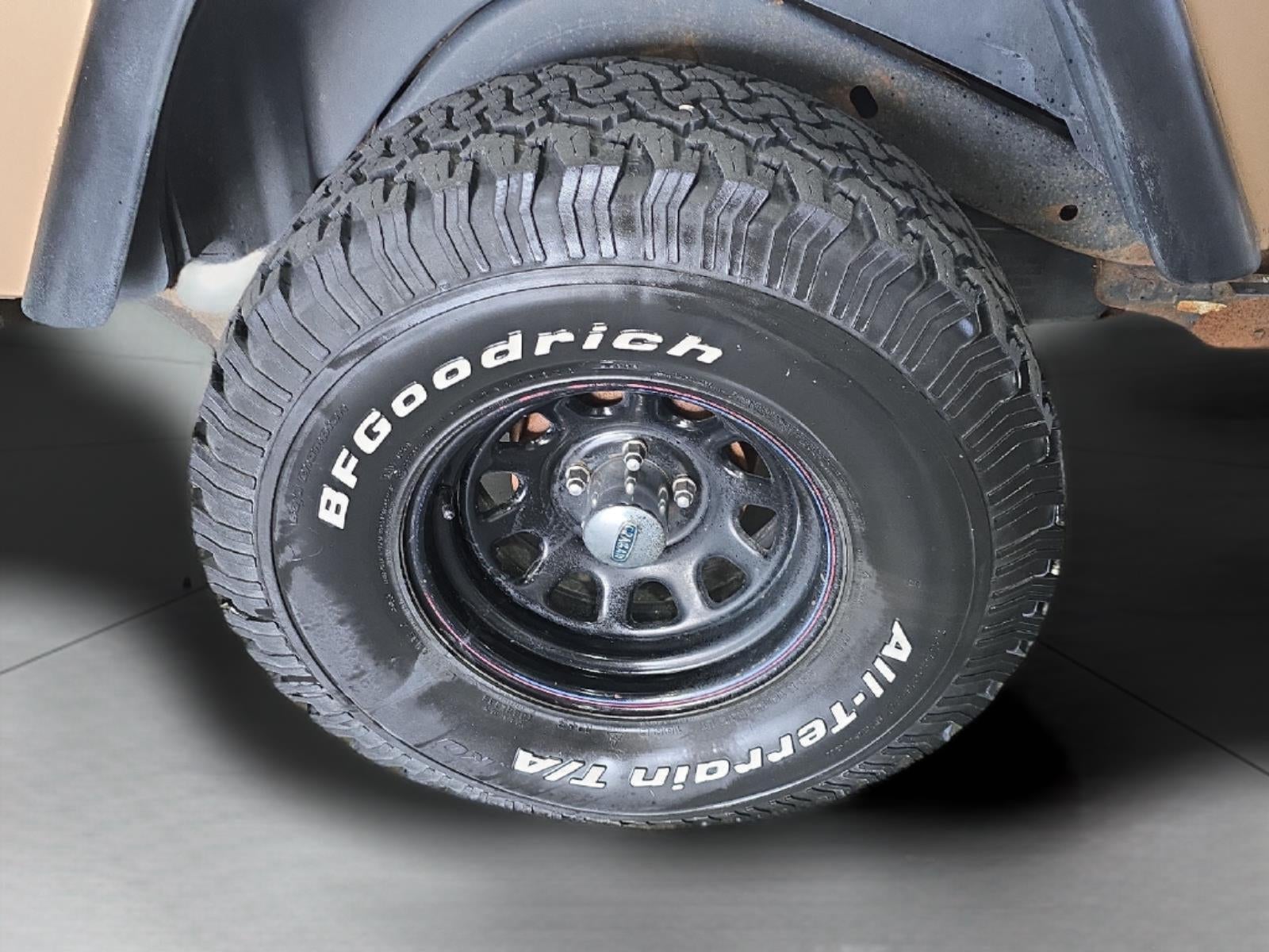 1999 Jeep wrangler Base