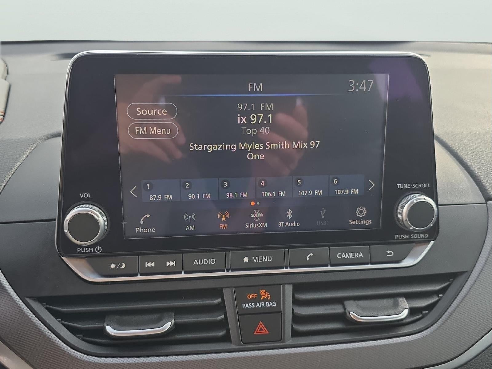 2025 Nissan Altima SR