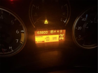 2012 Nissan Titan SV