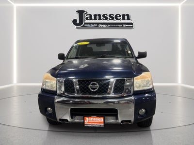 2012 Nissan Titan SV