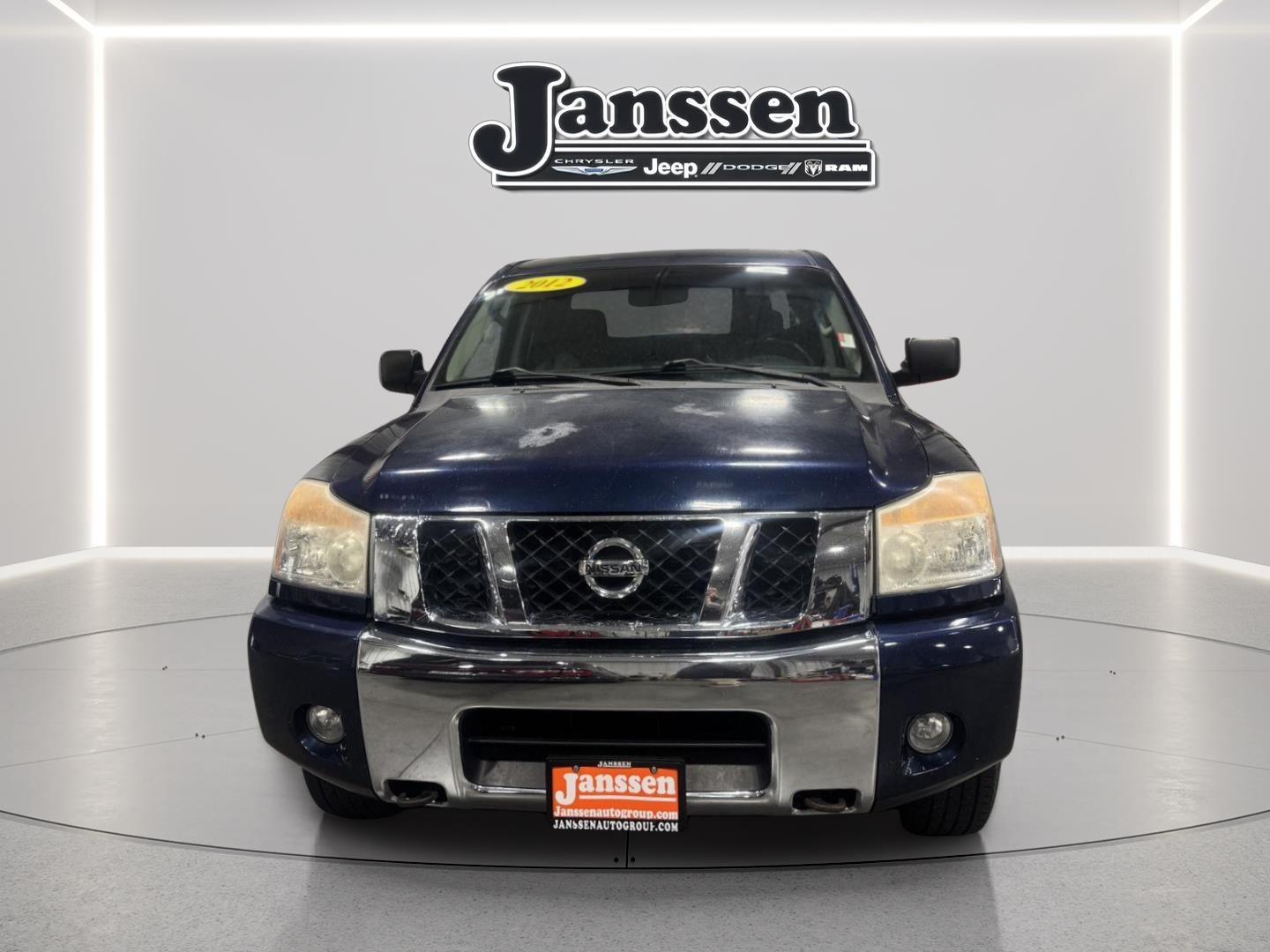 2012 Nissan Titan SV
