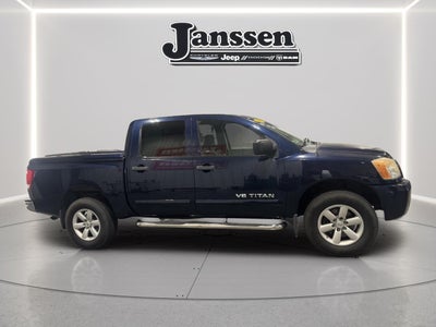 2012 Nissan Titan SV