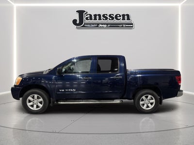 2012 Nissan Titan SV