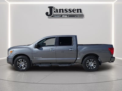 2021 Nissan Titan SV