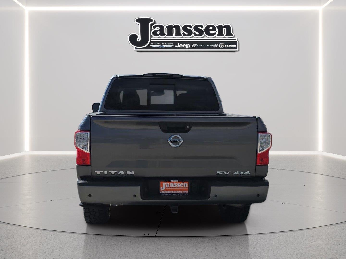 2021 Nissan Titan SV
