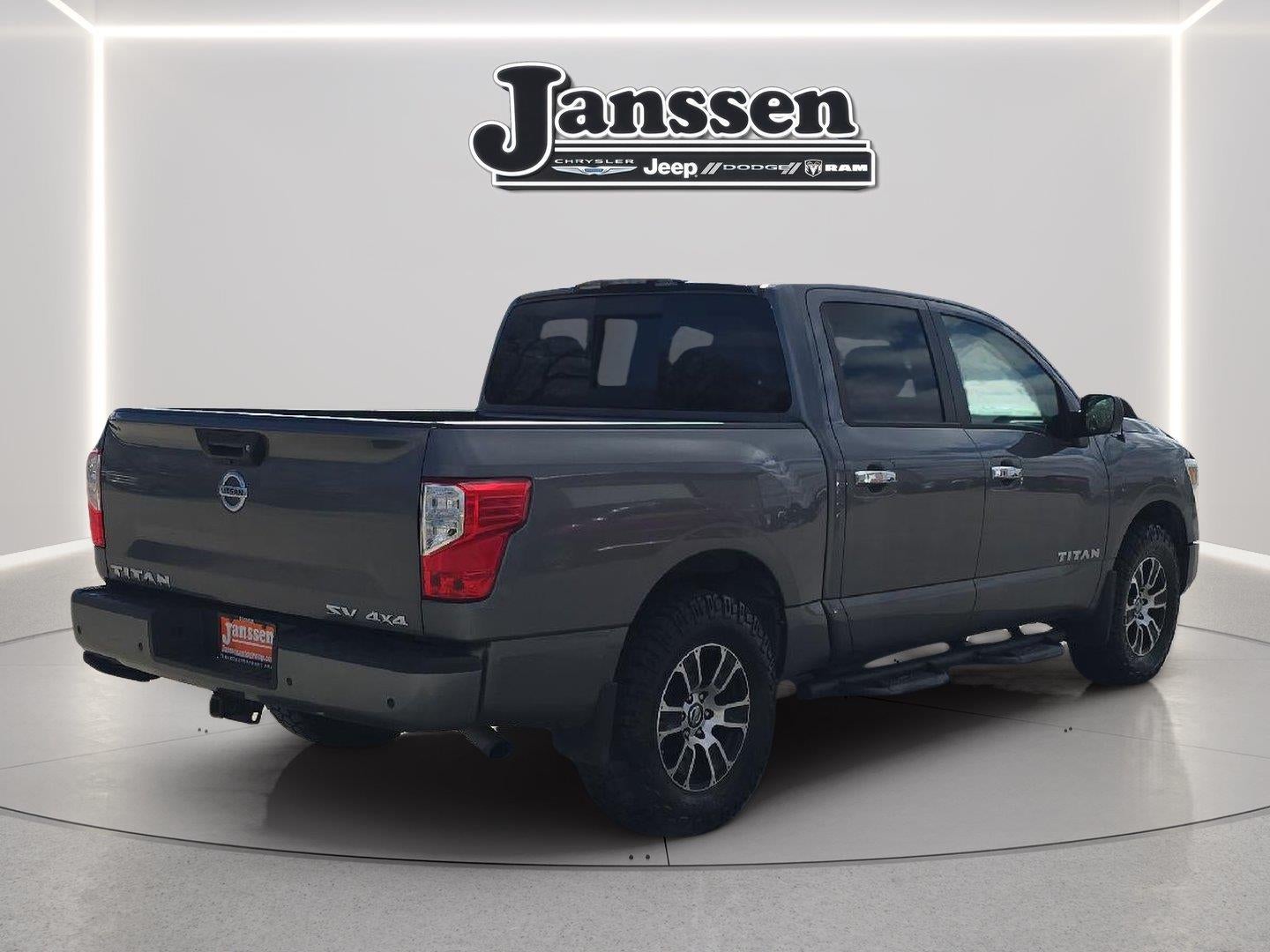 2021 Nissan Titan SV