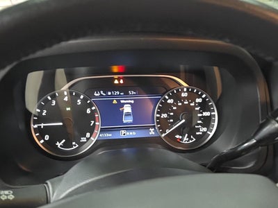 2023 Nissan Titan SV