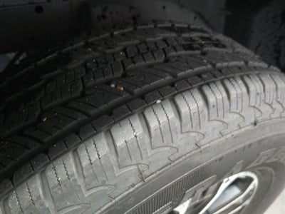 2023 Nissan Titan SV