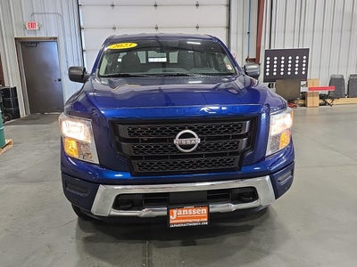 2023 Nissan Titan SV