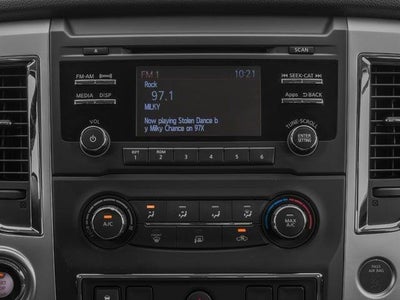 2017 Nissan Titan SV