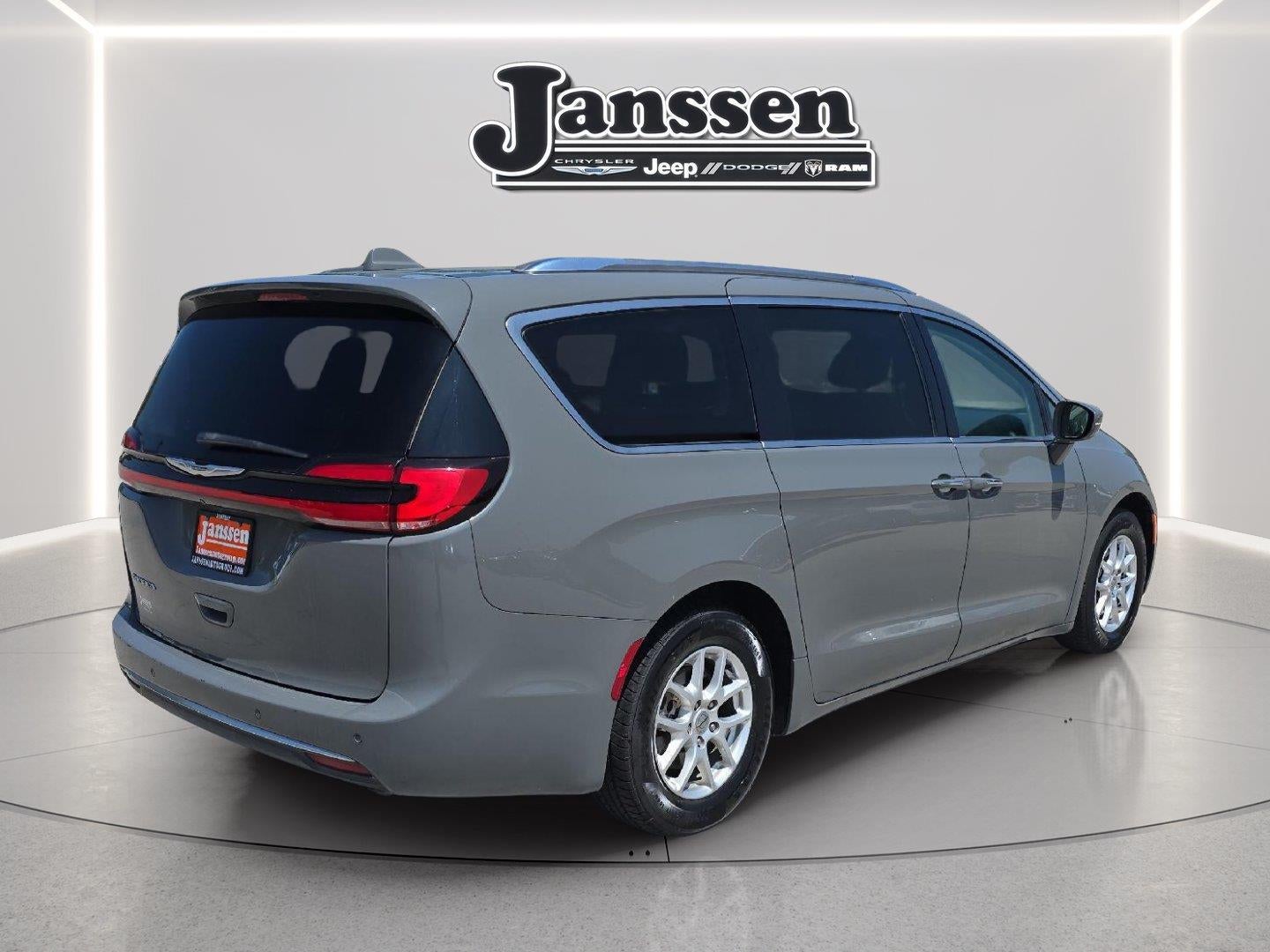 2021 Chrysler Pacifica Touring L