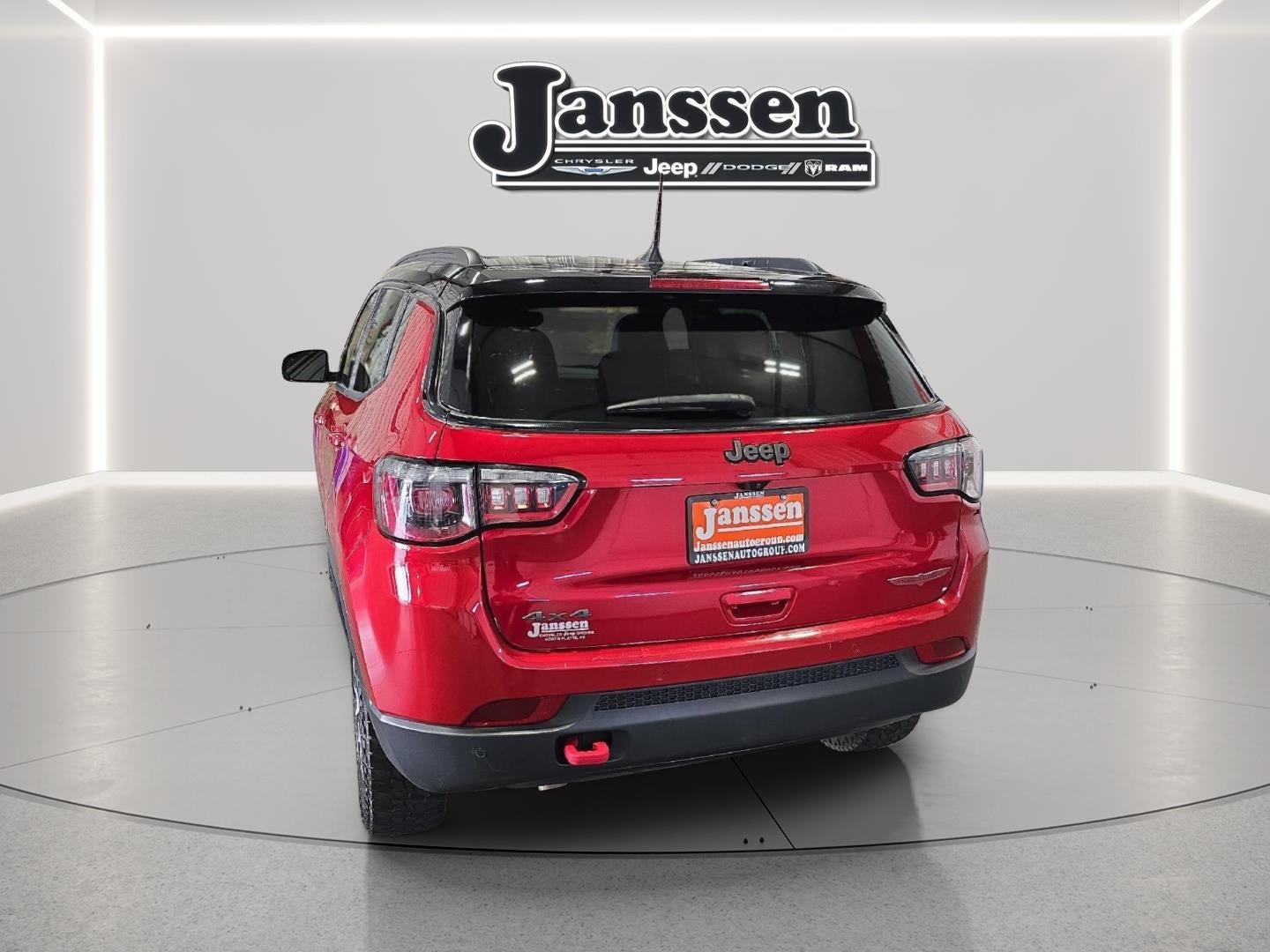 2025 Jeep Compass Trailhawk