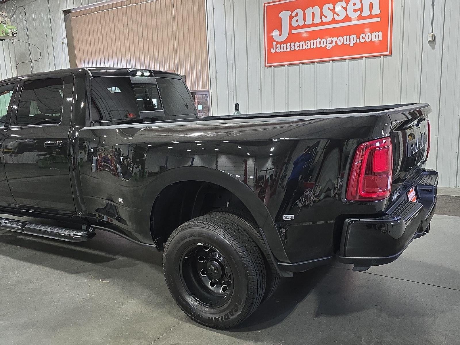 2025 RAM 3500 Laramie