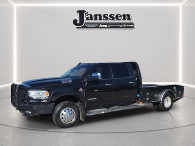 2022 RAM 3500 Chassis Cab Laramie