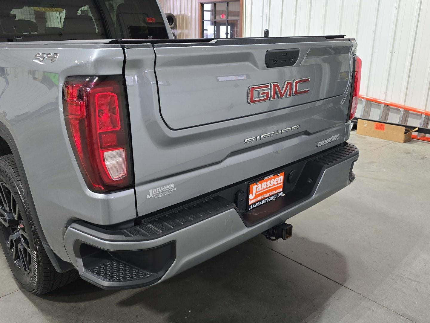 2023 GMC Sierra 1500 Elevation
