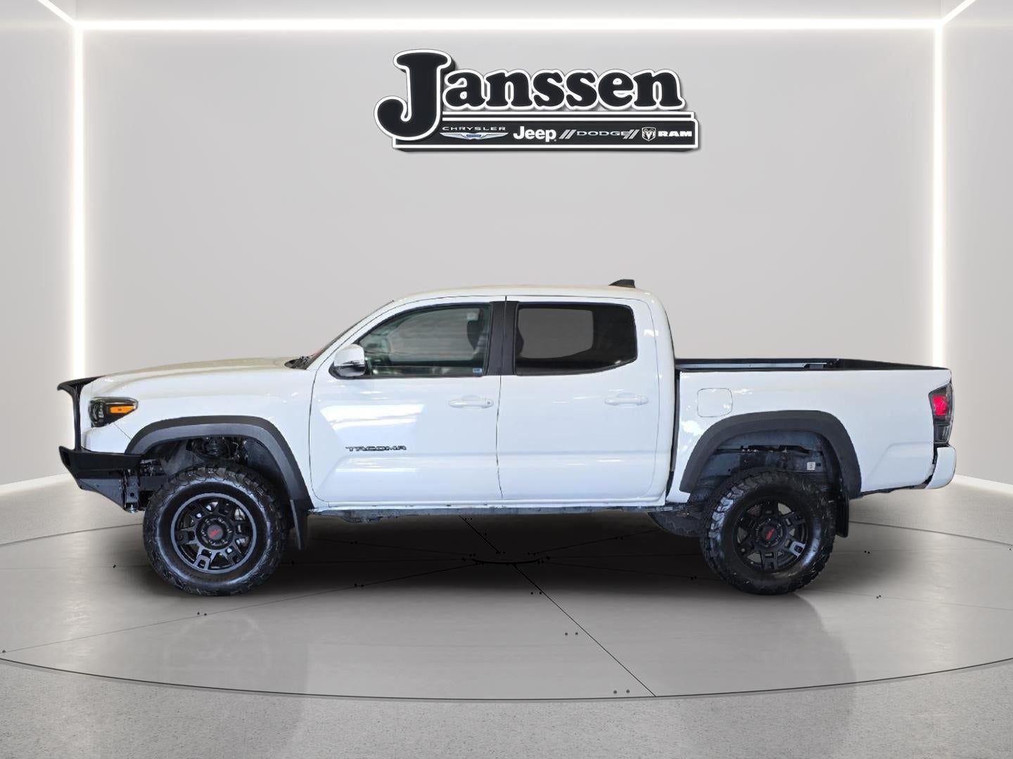 2021 Toyota Tacoma SR5