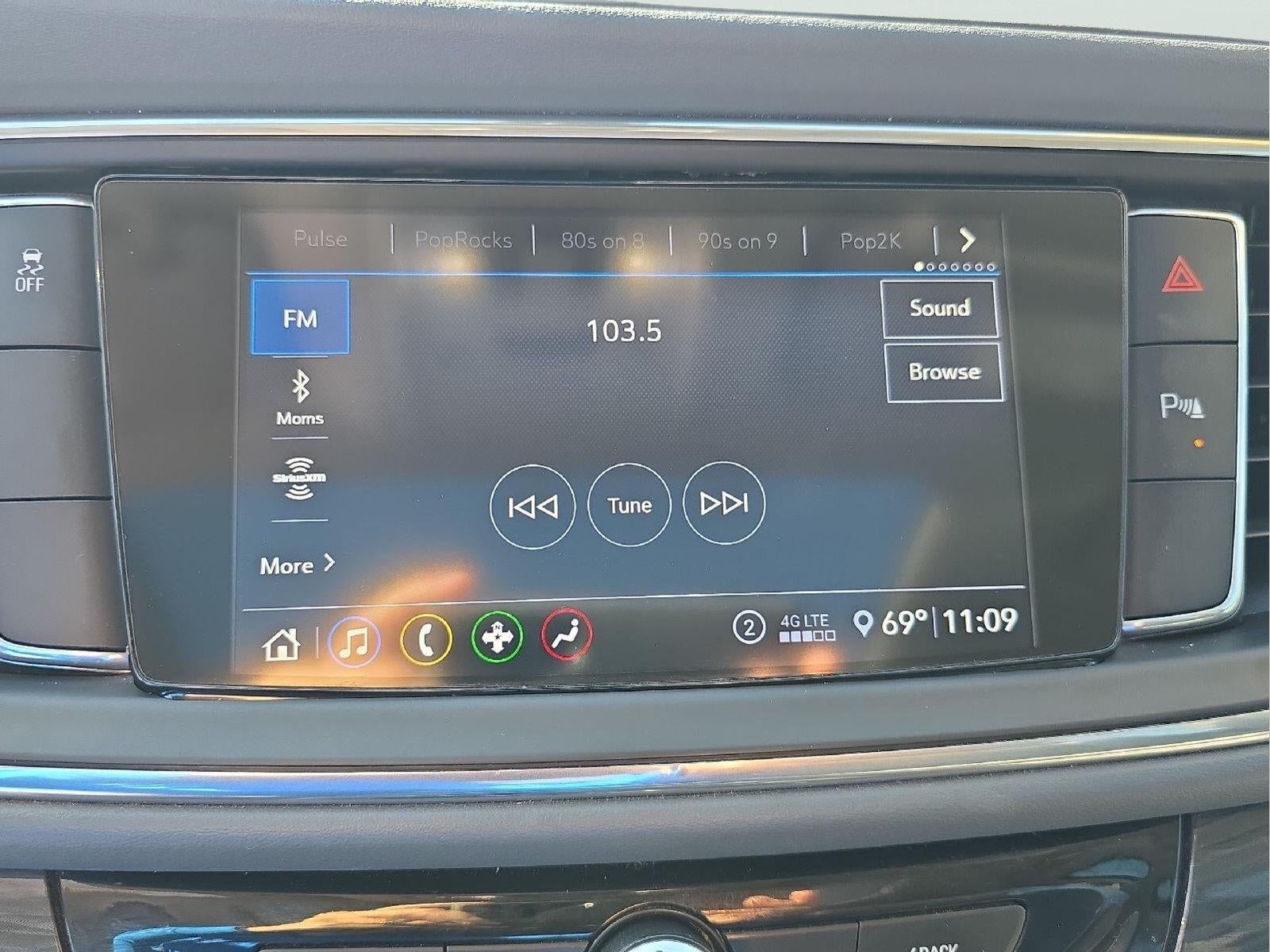 2020 Buick Enclave Essence