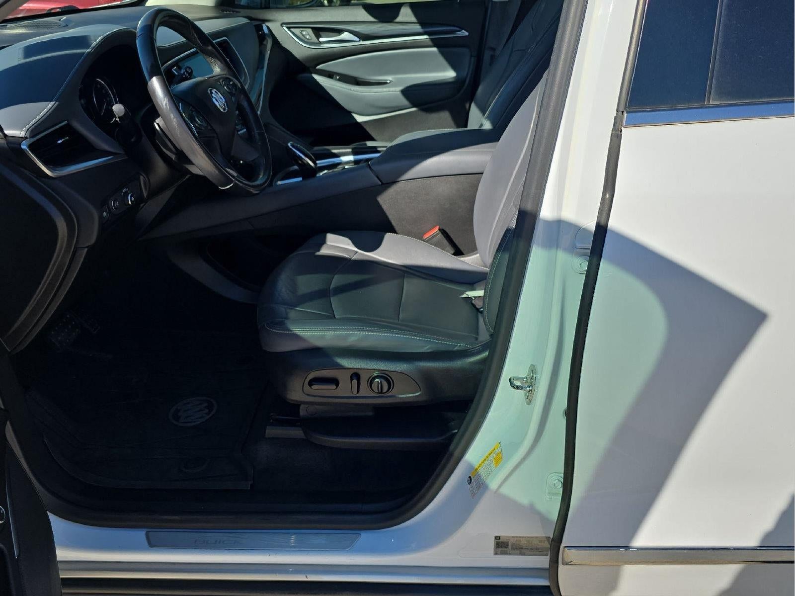 2020 Buick Enclave Essence