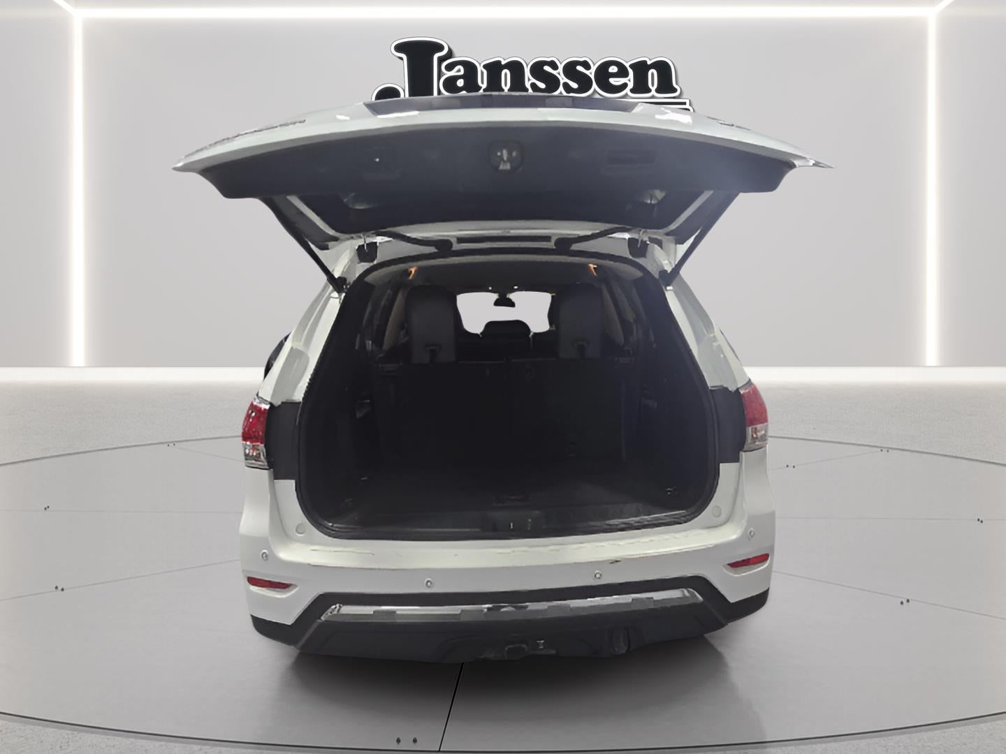 2014 Nissan Pathfinder SL