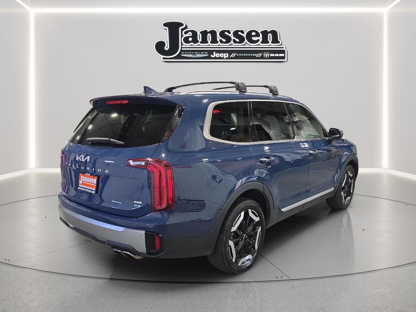2025 Kia Telluride S