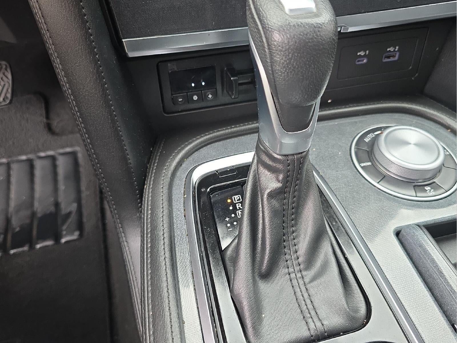 2022 Nissan Armada SL
