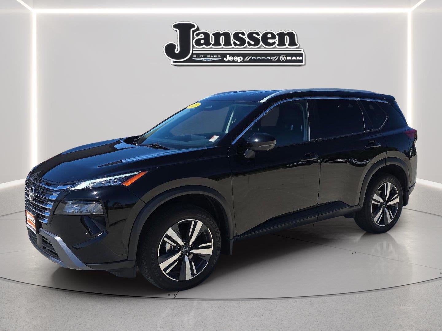 2025 Nissan Rogue SL