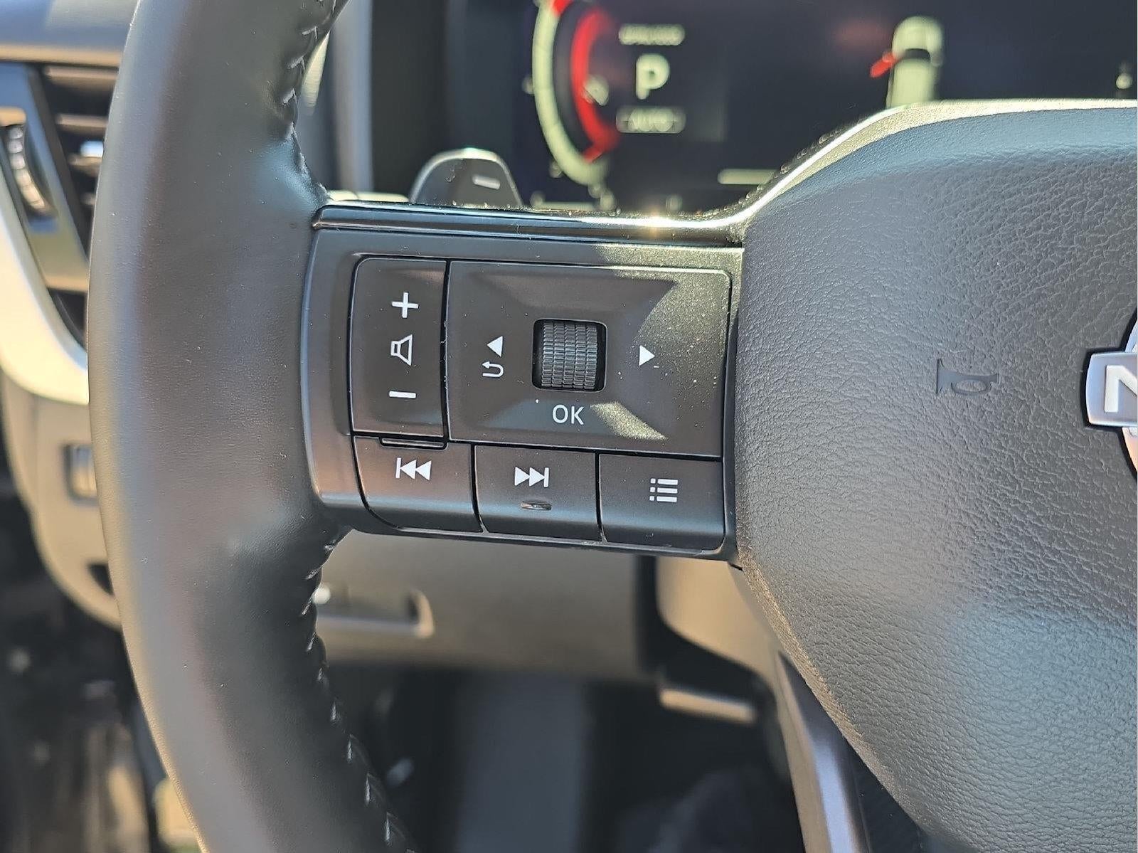 2025 Nissan Rogue SL