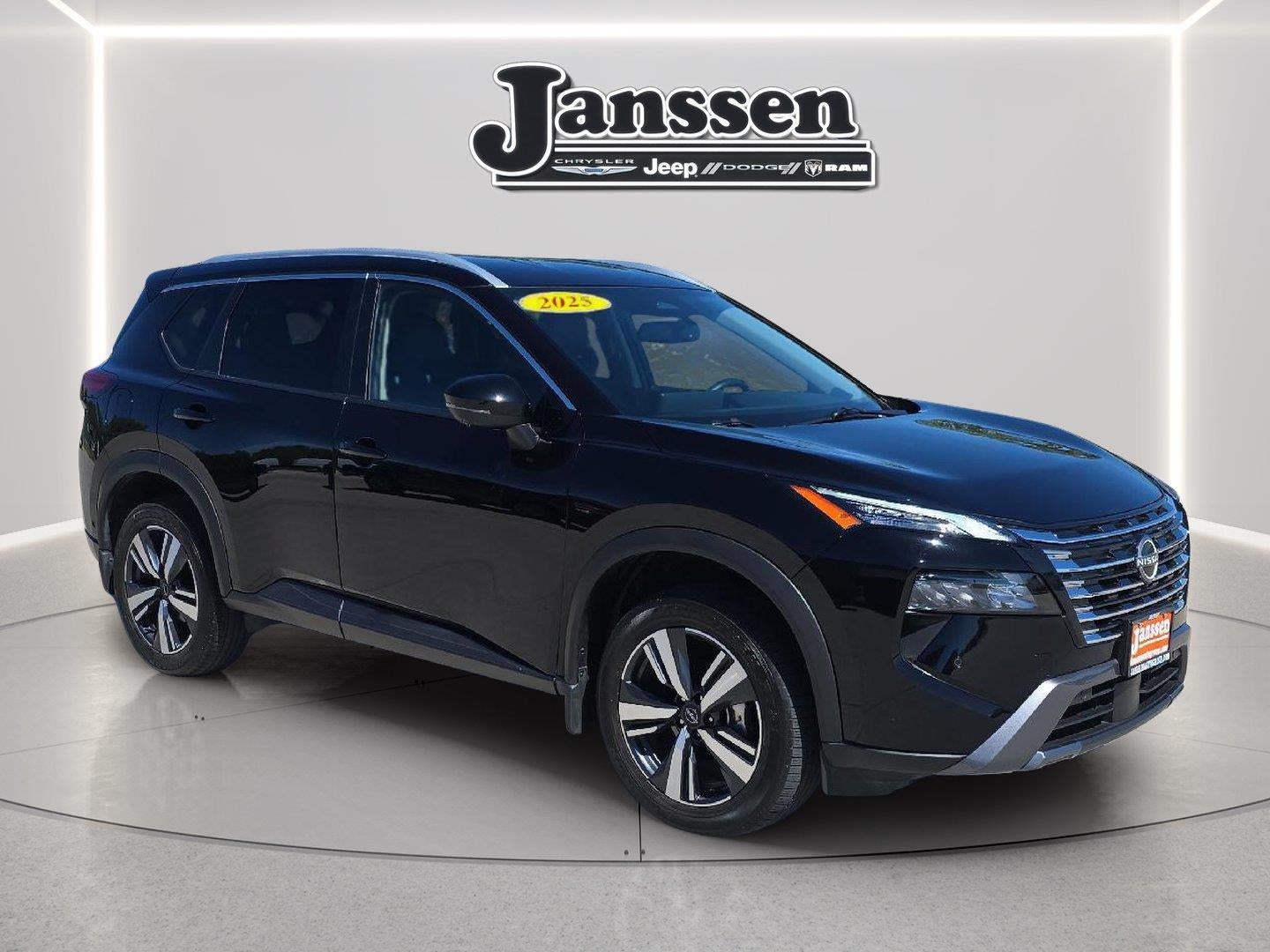 2025 Nissan Rogue SL