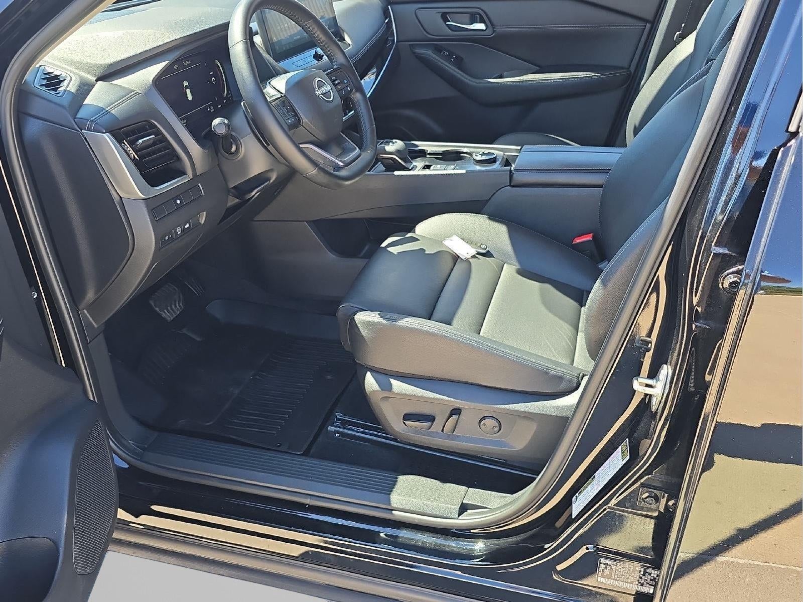 2025 Nissan Rogue SL